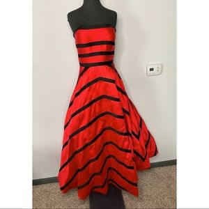 NWT Johnathan Kayne Ballgown